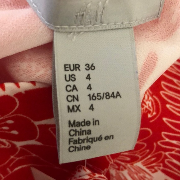 H&M red and white drawstring sleeveless dress - Picture 2 of 6